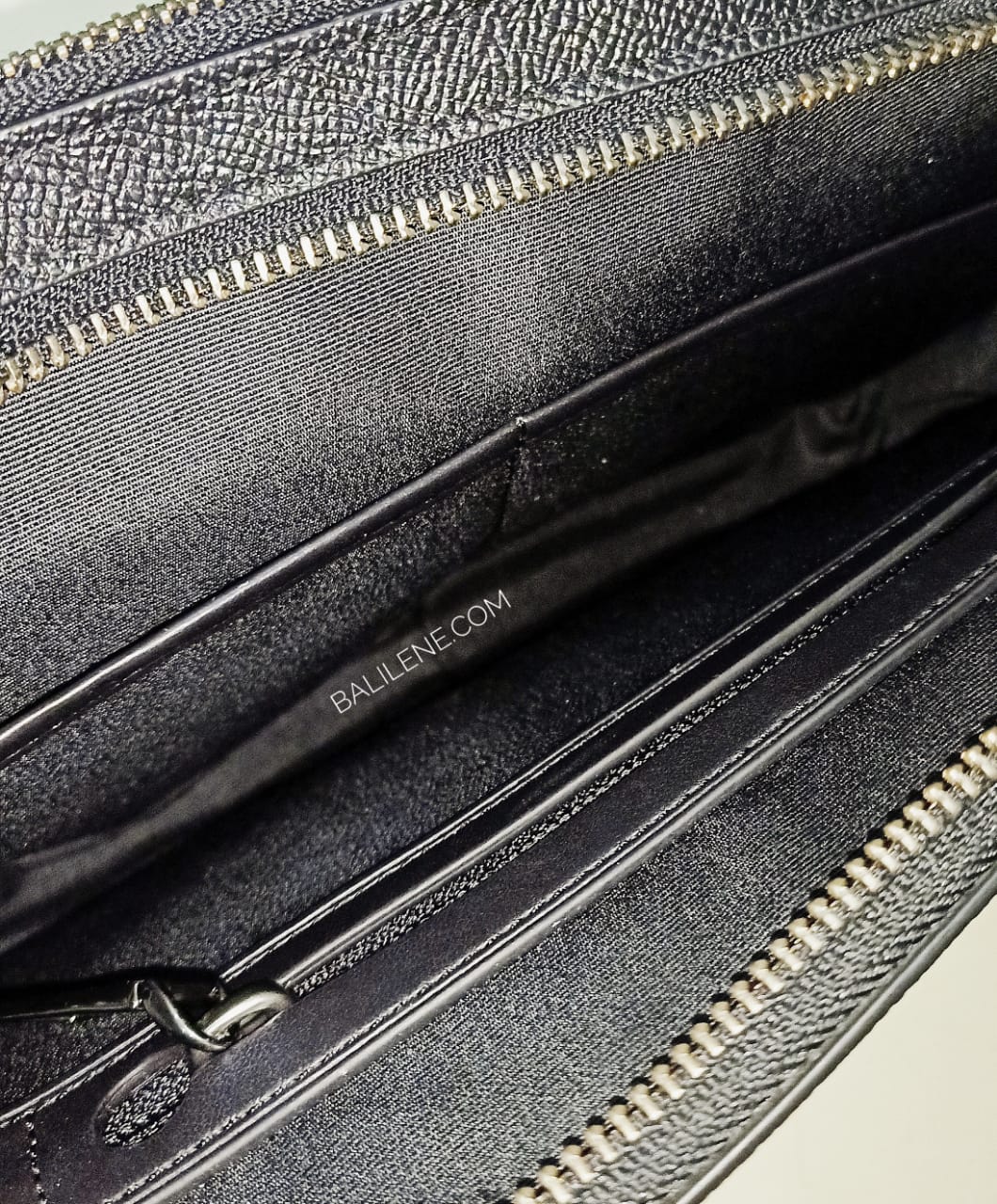Coach F59117 Men Crossgrain Leather Pouchette Black