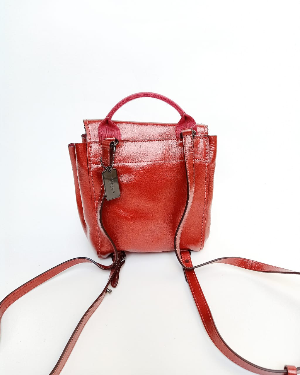 coach derby backpack in pebbled leather Coach F16605 Derby Backpack Metallic Hot Pink – Balilene