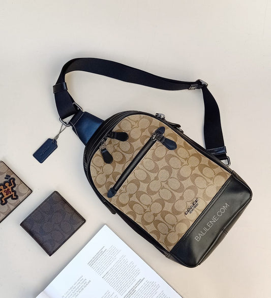 Coach F37573 Graham Pack In Signature Canvas Tan
