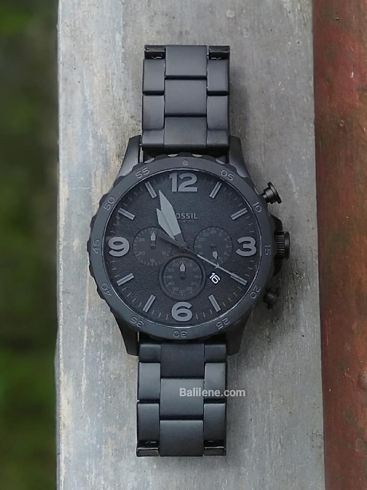 Jam Fossil Jr1401 Nate Chronograph Black Dial Black Ion plated