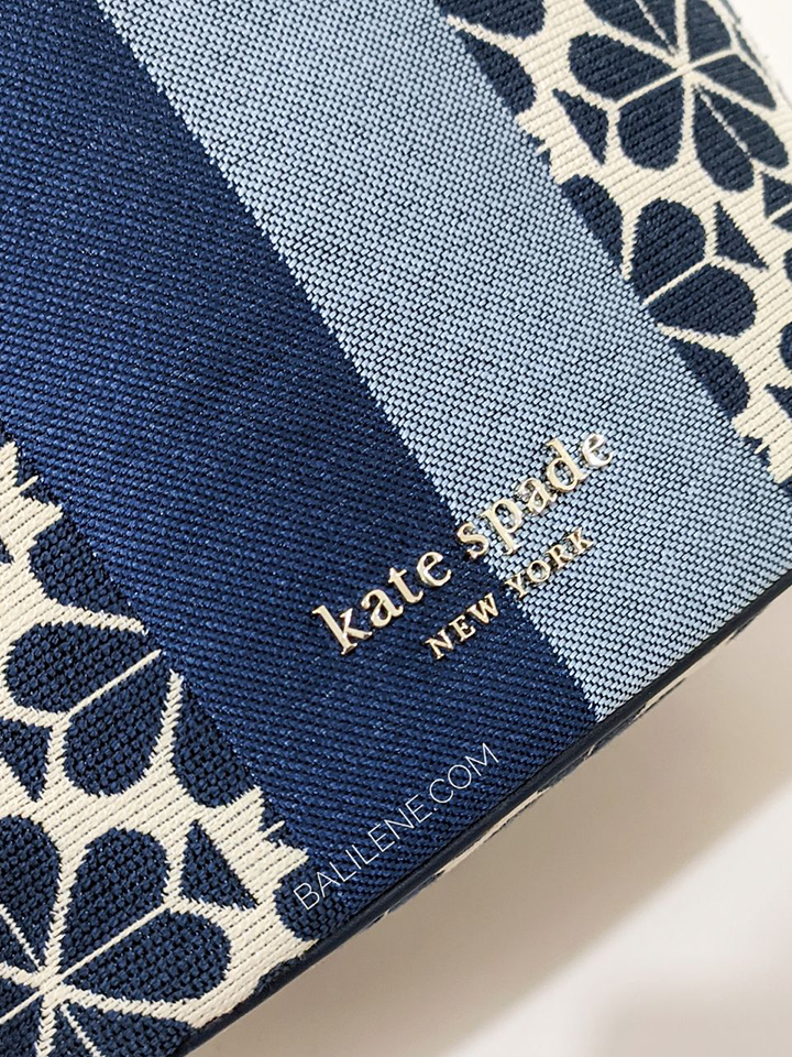 Kate Spade Spade Flower Jacquard Stripe Sinch Medium Bucket Bag in Blue