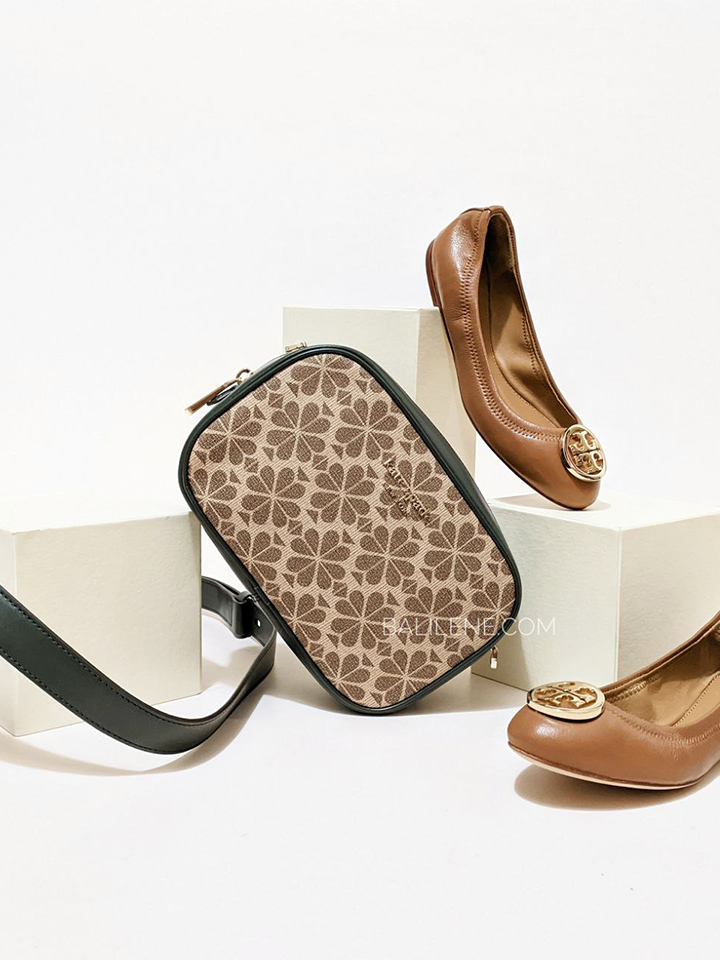 Kate Spade Camera Bag | Women camera bag, Bags, Small handbags leather