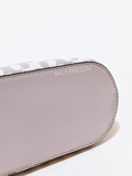 Kate-Spade-WKRU6592-Hollie-Spade-Clover-Geo-Dome-Crossbody-Pink-Multi-Balilene-detail-bawah