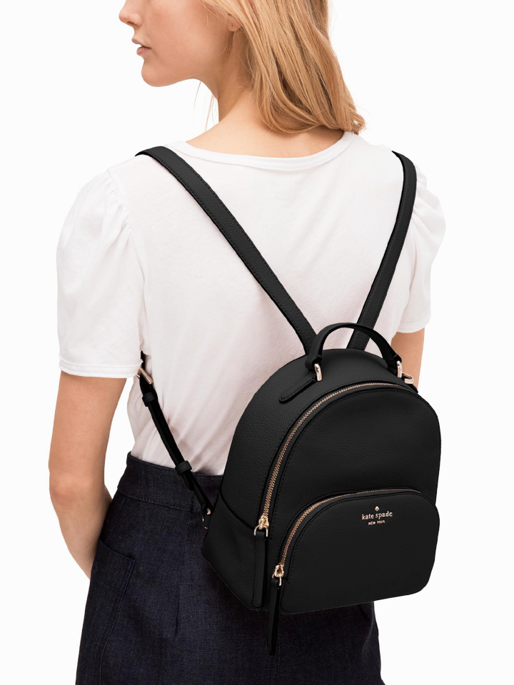    Kate-Spade-Wkru5946-Jackson-Medium-Backpack-Black-Balilene-onmodel