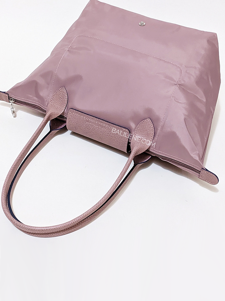 Longchamp-Le-Pliage-Club-Small-Shoulder-Tote-Antique-Pink-Balilene-detail-belakang