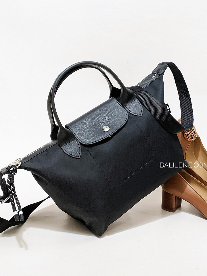 Longchamp-Le-Pliage-Energy-Top-Handle-Bag-Small-Black-Balilene-detail-depan