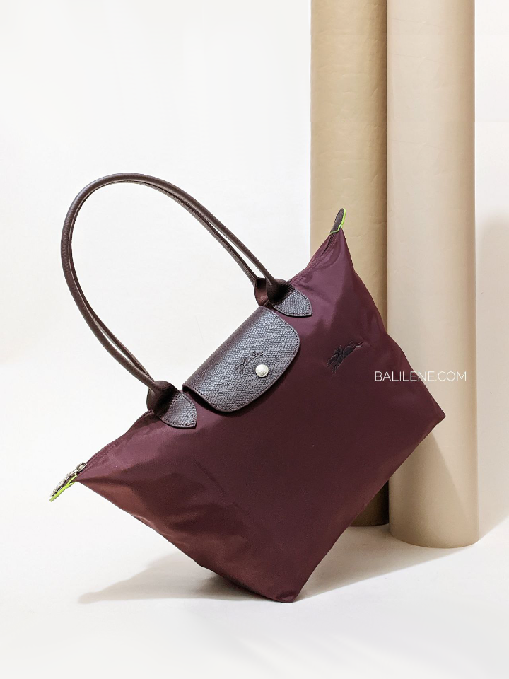 Longchamp-Le-Pliage-Green-Small-Shoulder-Bag-Bordeaux-Balilene-detail-depan