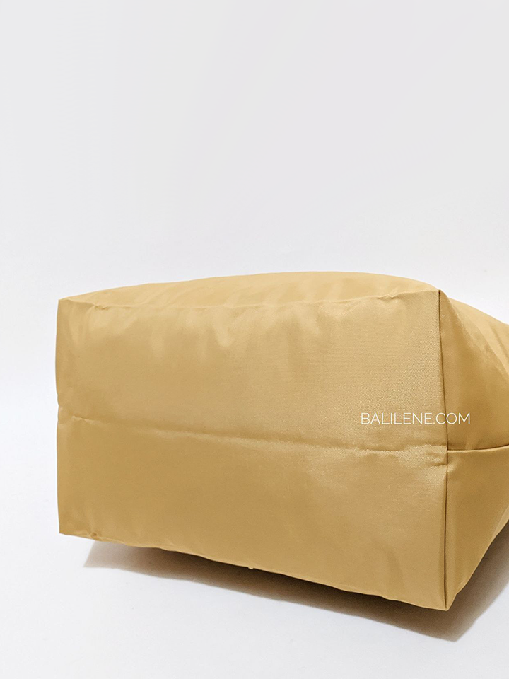 Longchamp Le Pliage Original Medium Shoulder Bag Miel