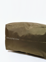 Longchamp-Le-Pliage-Original-Top-Handle-Bag-Khaki-Army-Balilene-detail-bawah