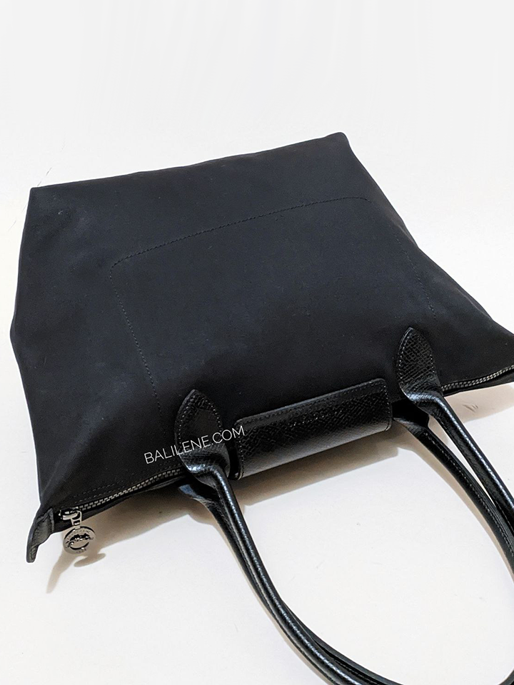 Longchamp Le Pliage Stamp Shoulder Bag Small Black/White – Balilene