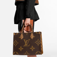 Louis Vuitton GM Onthego Monogram Canvas Handbag
