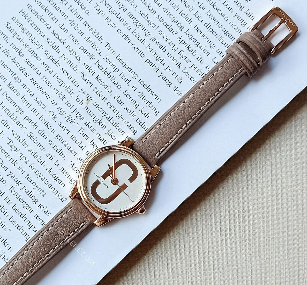 Marc Jacobs Mj1581 Womens Corie Rosegold Case Leather Watch