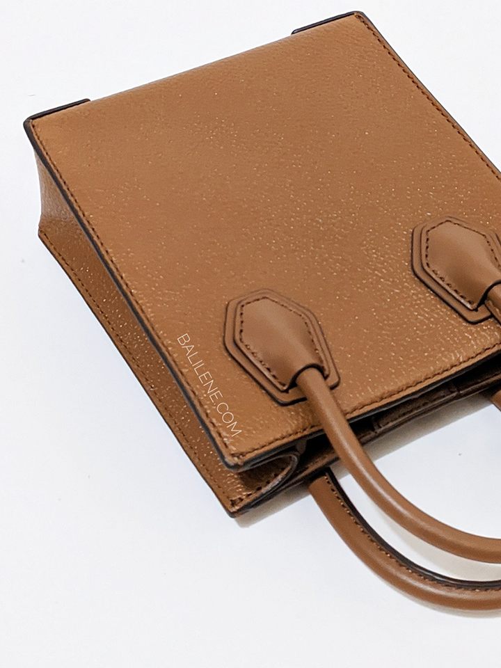 Michael-Kors-35S1GM9T0L-Mercer-Extra-Small-Pebbled-Leather-Crossbody-Bag-Luggage-Balilene-detail-belakang
