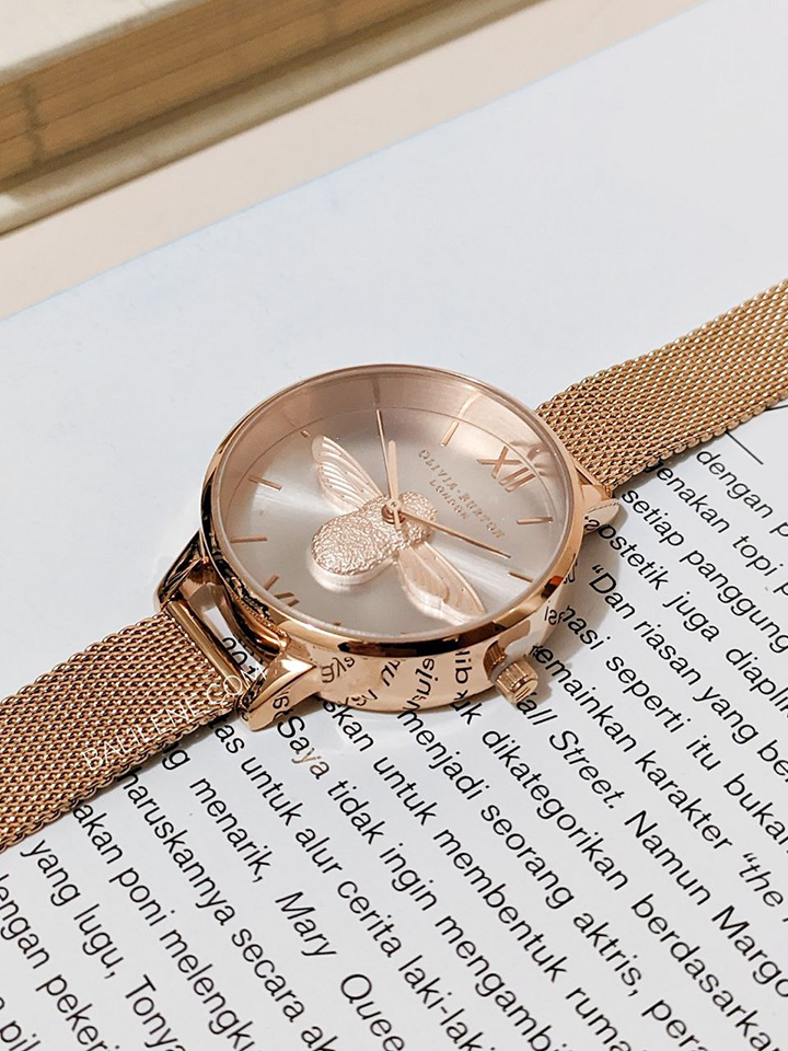 Olivia Burton 3D Bee Rose Gold Mesh Bracelet Watch + Gift Bee Pin Set