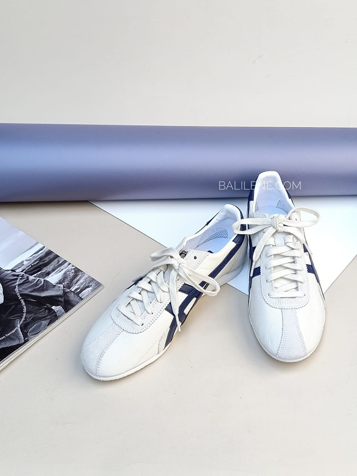 Onitsuka Tiger 1183A205 Runspark Birch peacoat Balilene