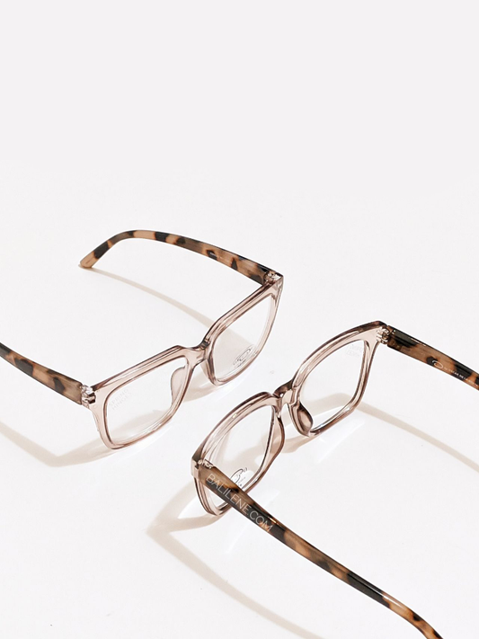 Oscar De La Renta Women Square Glasses Blush +1.50