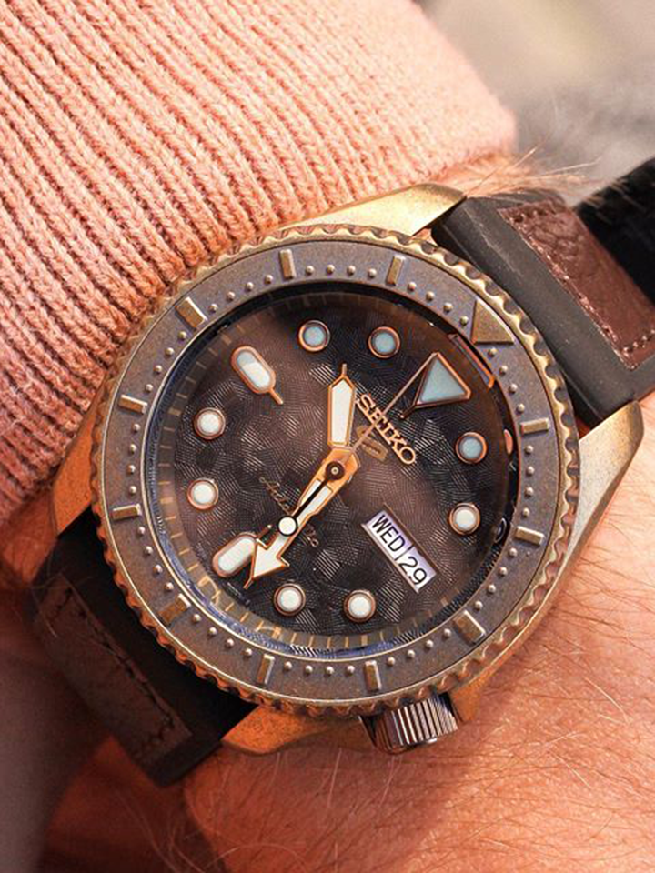 Seiko 5 Sports SRPE80K1 Automatic Brown Dial Calfskin Silicone Strap
