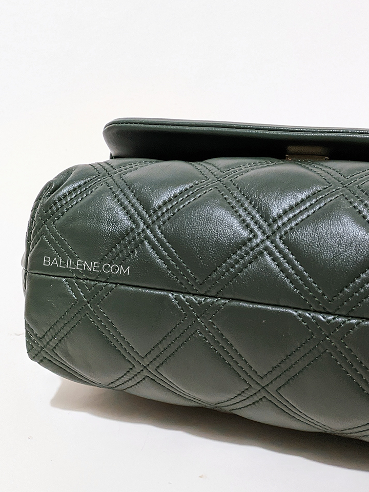    Tory-Burch-56716-Fleming-Soft-Convertible-Shoulder-Bag-Sycamore-Balilene-detail-bawah