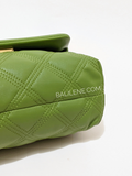 Tory-Burch-58102-Fleming-Soft-Small-Convertible-Shoulder-Bag-Shiso-Balilene-detail-bawah