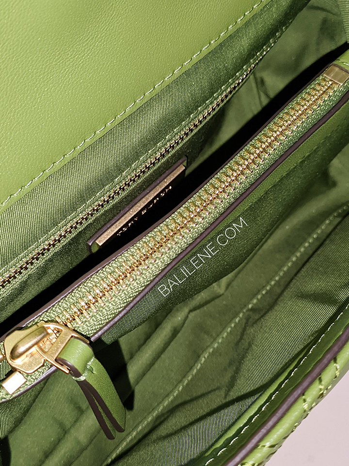    Tory-Burch-58102-Fleming-Soft-Small-Convertible-Shoulder-Bag-Shiso-Balilene-detail-dalam