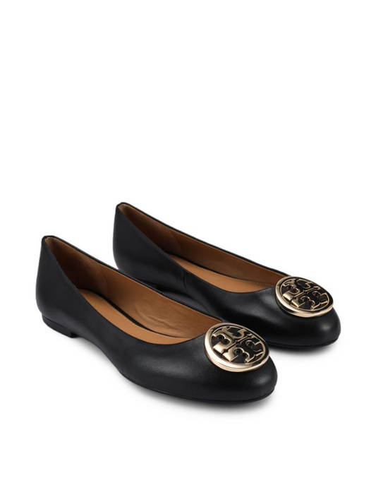    Tory-Burch-64090-Benton-2-Ballet-Flat-Perfect-Black-Balilene-detail-depan