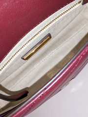     Tory-Burch-64963-Kira-Chevron-Small-Convertible-Imperial-Garnet-Balilene-detail-dalam