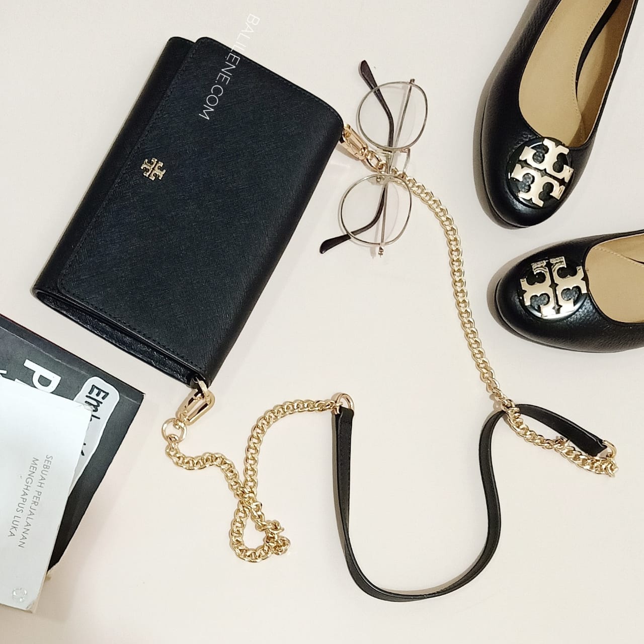Tory Burch 52899 Emerson Chain Wallet Black