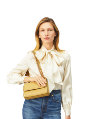    Tory-Burch-75576-Fleming-Small-Convertible-Shoulder-Bag-Beeswax-Yellow-Balilene-onmodel
