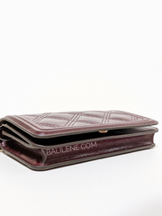 Tory-Burch-80596-Fleming-Soft-Glazed-Wallet-Crossbody-Bag-Burgundy-Balilene-detail-bawah