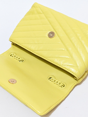 Tory-Burch-82285-Kira-Chevron-Powder-Coated-Small-Convertible-Shoulder-Bag-Calendula-Balilene-detail-penutup