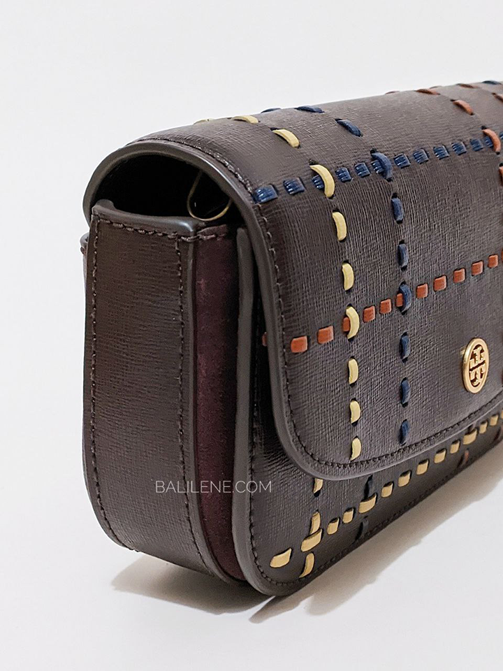   Tory-Burch-82947-Robinson-Woven-Plaid-Chain-Wallet-Tempranillo-Balilene-detail-samping