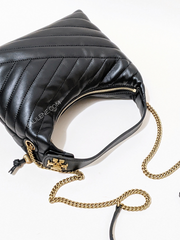 Tory-Burch-85173-Kira-Chevron-Half-Moon-Black-Rolled-Gold-Balilene-detail-belakang