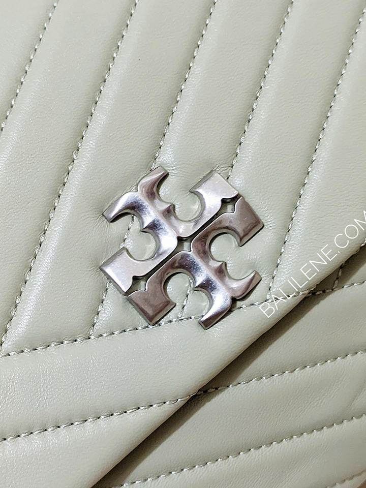 Tory Burch Kira Chevron Convertible Leather Shoulder Bag In Pine  Frost/rolled Brass