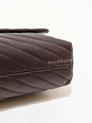    Tory-Burch-90446-Kira-Chevron-Convertible-Shoulder-Bag-Tempranillo-Balilene-detail-bawah