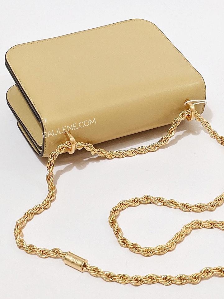 Tory-Burch-Eleanor-Textured-Small-Convertible-Shoulder-Bag-Cornbread-Balilene-detail-belakang