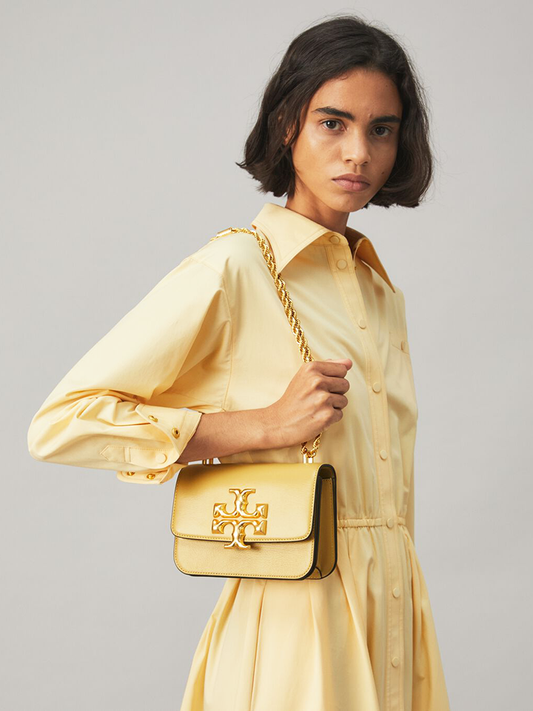 Tory-Burch-Eleanor-Textured-Small-Convertible-Shoulder-Bag-Cornbread-Balilene-onmodel