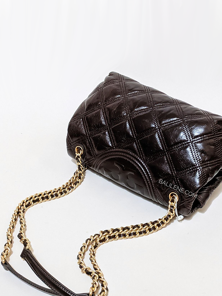    Tory-Burch-Fleming-Soft-Glazed-Convertible-Shoulder-Bag-Espresso-Balilene-detail-belakang