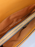 Tory-Burch-Kira-Chevron-Chain-Wallet-Squash-Balilene-detail-dalam
