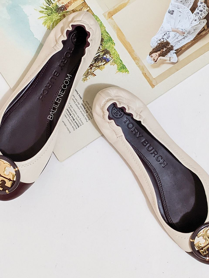 Tory Burch Multi-Logo Ballet Flats New Cream/Plum – Balilene