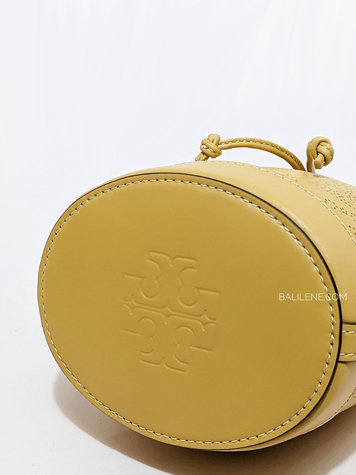 Tory-Burch-T-Monogram-Perforated-Leather-Mini-Bucket-Bag-Golden-Sunset-Balilene-detail-bawah