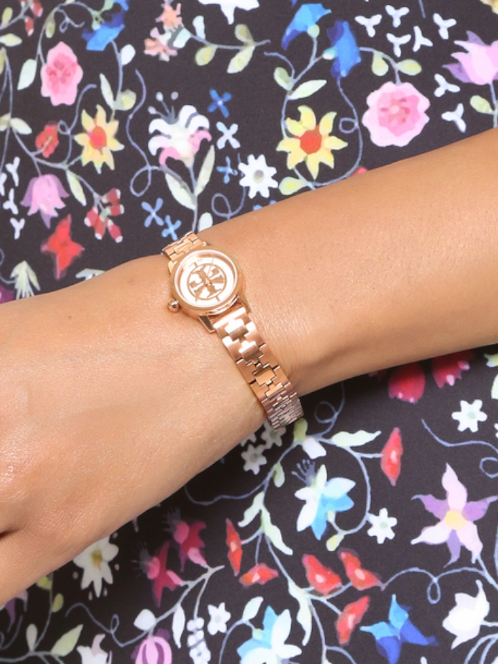 Tory-Burch-TBW4043-Reva-Rose-Gold-Tone-Stainless-Steel-Watch-Balilene-onmodel