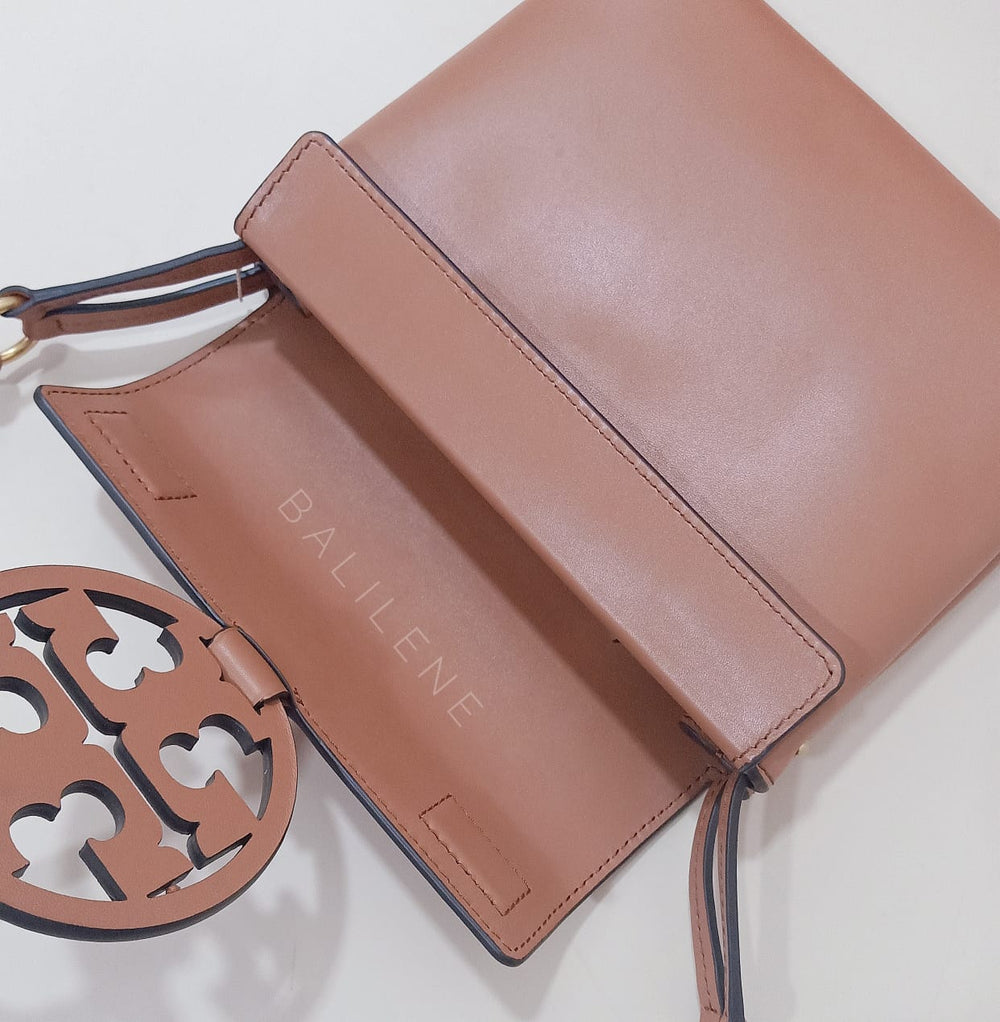 detail-depan-Tory-Burch-Miller-Tramonto