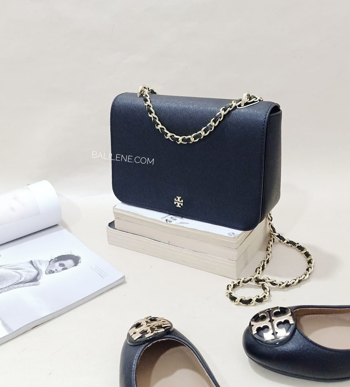 Tory Burch 52973 Emerson Adjustable Chain Shoulder Bag Black