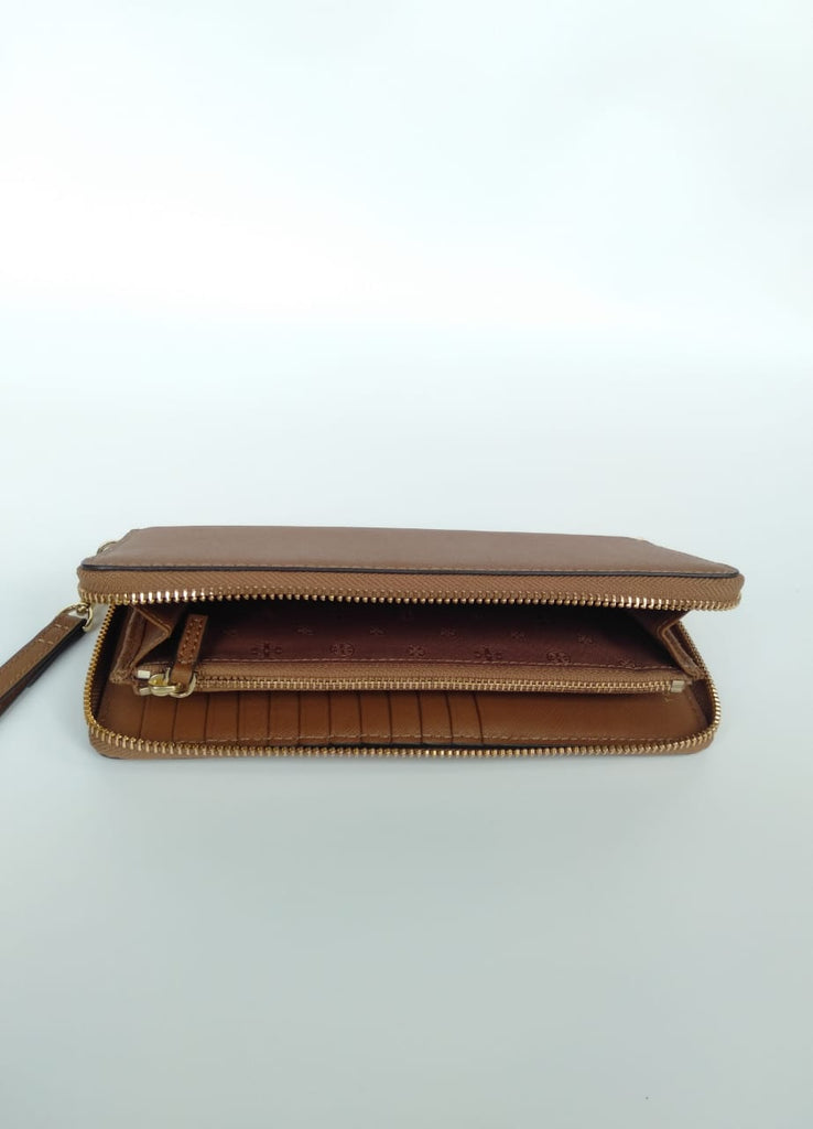 Tory Burch Emerson Zip Passport Continental Wallet Tiger Eye