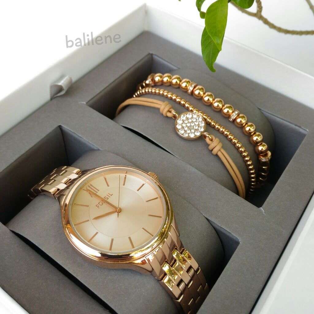 ﻿Fossil Suitor Rose Gold Bracelet Gift Set