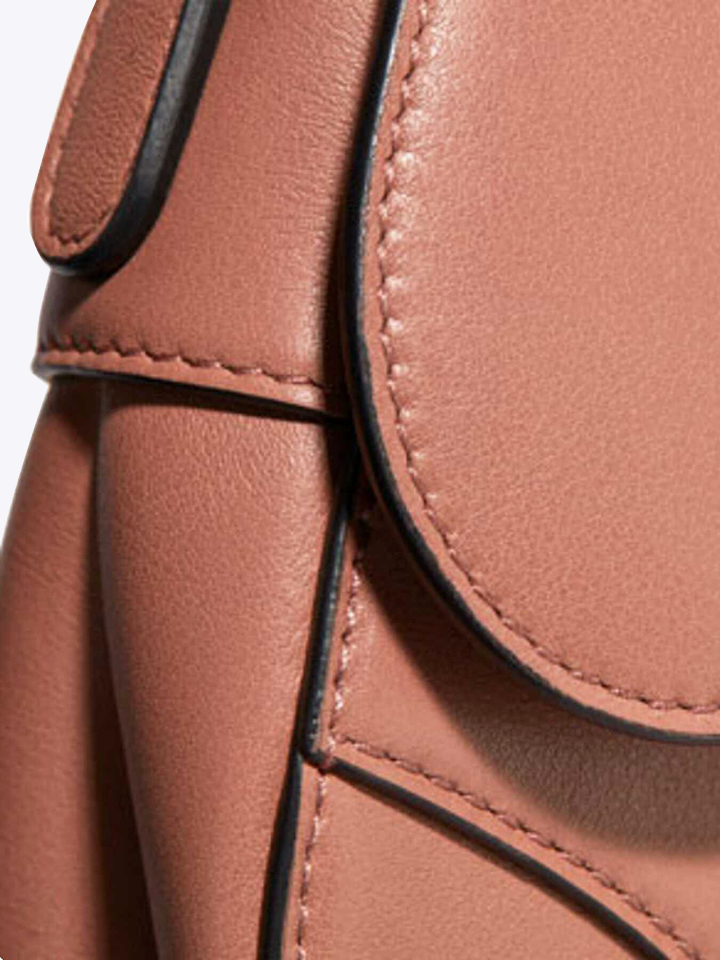 detail-Dior-Mini-Saddle-Bag-In-Pink-Calfskin