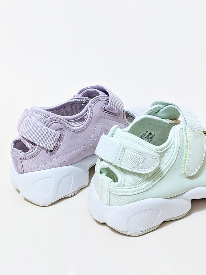 detail-bagian-belakang-Nike-Womens-Air-Rift-Breathe-Light-Soft-Pink-Lemon-Wash-Multi