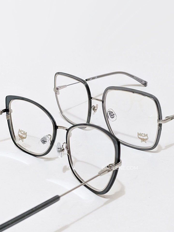 detail-belakang-MCM-Square-Eyeglasses-Gray