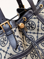 detail-logo-Tory-Burch-T-Monogram-Jacquard-Tote-Navy