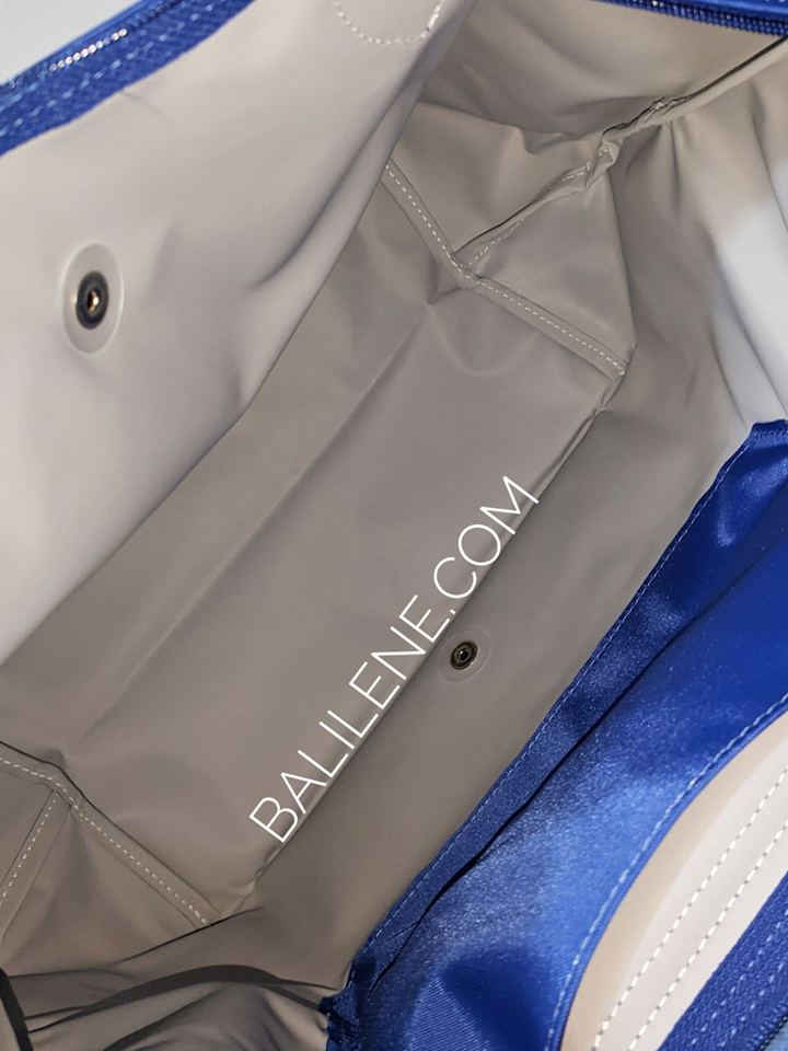 gambar-bagian-dalam-Longchamp-Le-Pliage-Club-Small-Shoulder-Bag-Cobalt-Blue